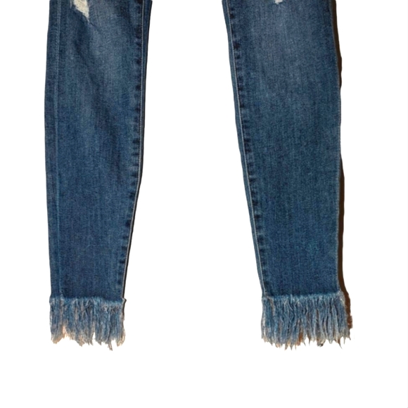 Good American Good Waist High Rise Frayed Fringe Distressed Hem Denim Jeans 4/27 - Picture 6 of 12